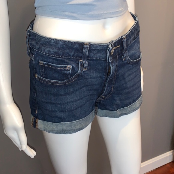 2/$40 Express Stretch + Performance Shortie Relaxed Low Rise Shorts - Picture 6 of 15